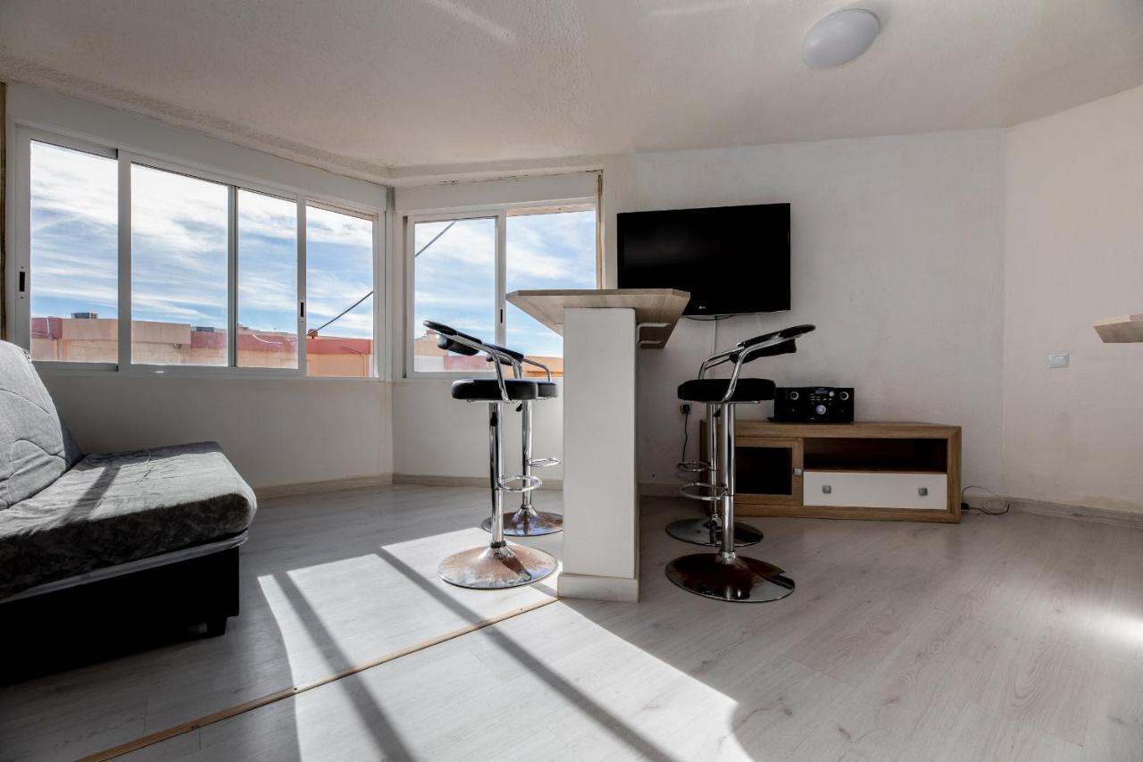 Bright Studio With The Seaview And Swimming Pool Apartment La Manga Bagian luar foto