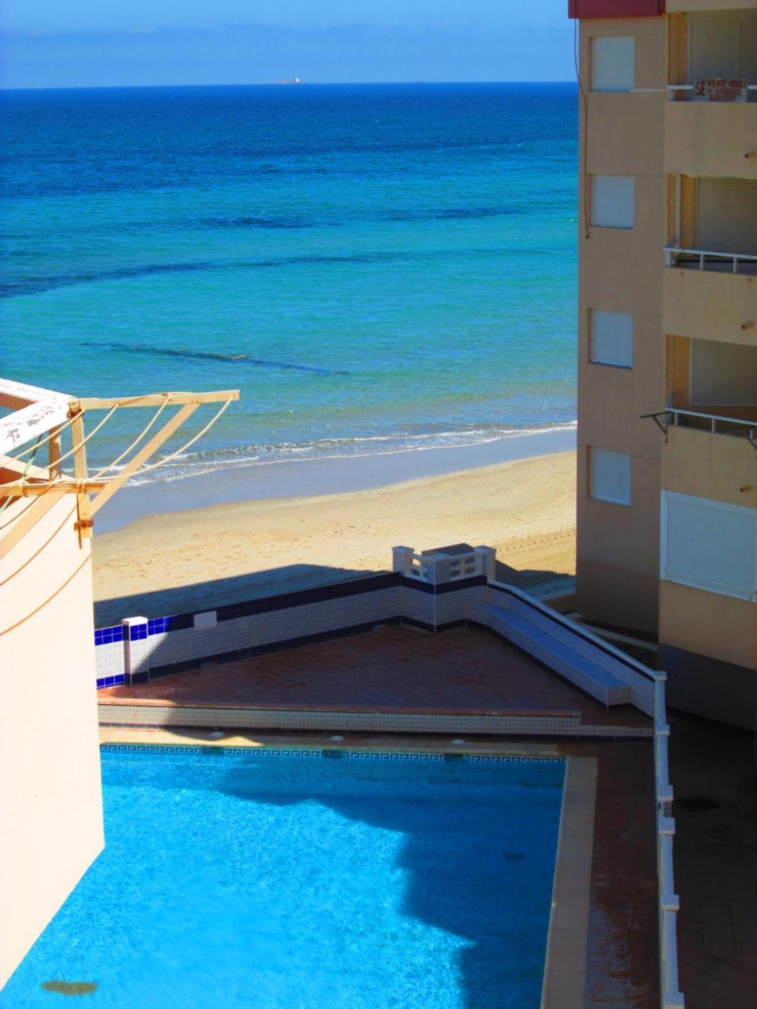 Bright Studio With The Seaview And Swimming Pool Apartment La Manga Bagian luar foto